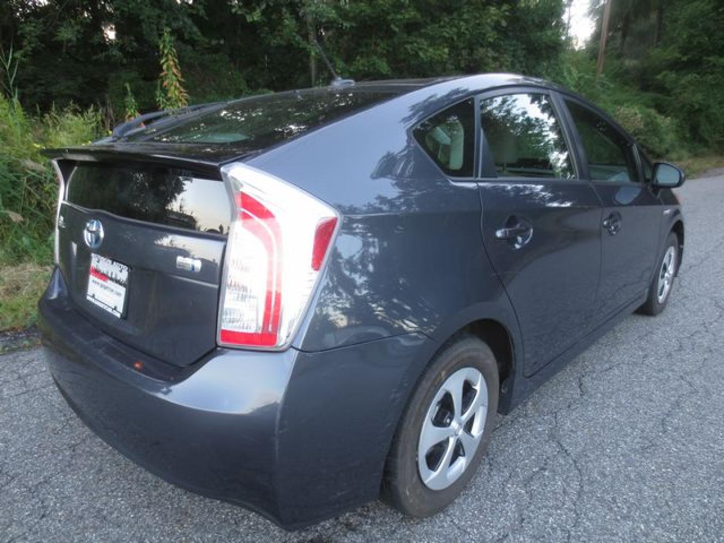 2012 Gray /Gray Toyota Prius Prius II (JTDKN3DU7C1) with an 1.8L L4 DOHC 16V HYBRID engine, Continuously Variable Transmission transmission, located at 270 US Route 6, Mahopac, NY, 10541, (845) 621-0895, 41.349022, -73.755280- Photo#3