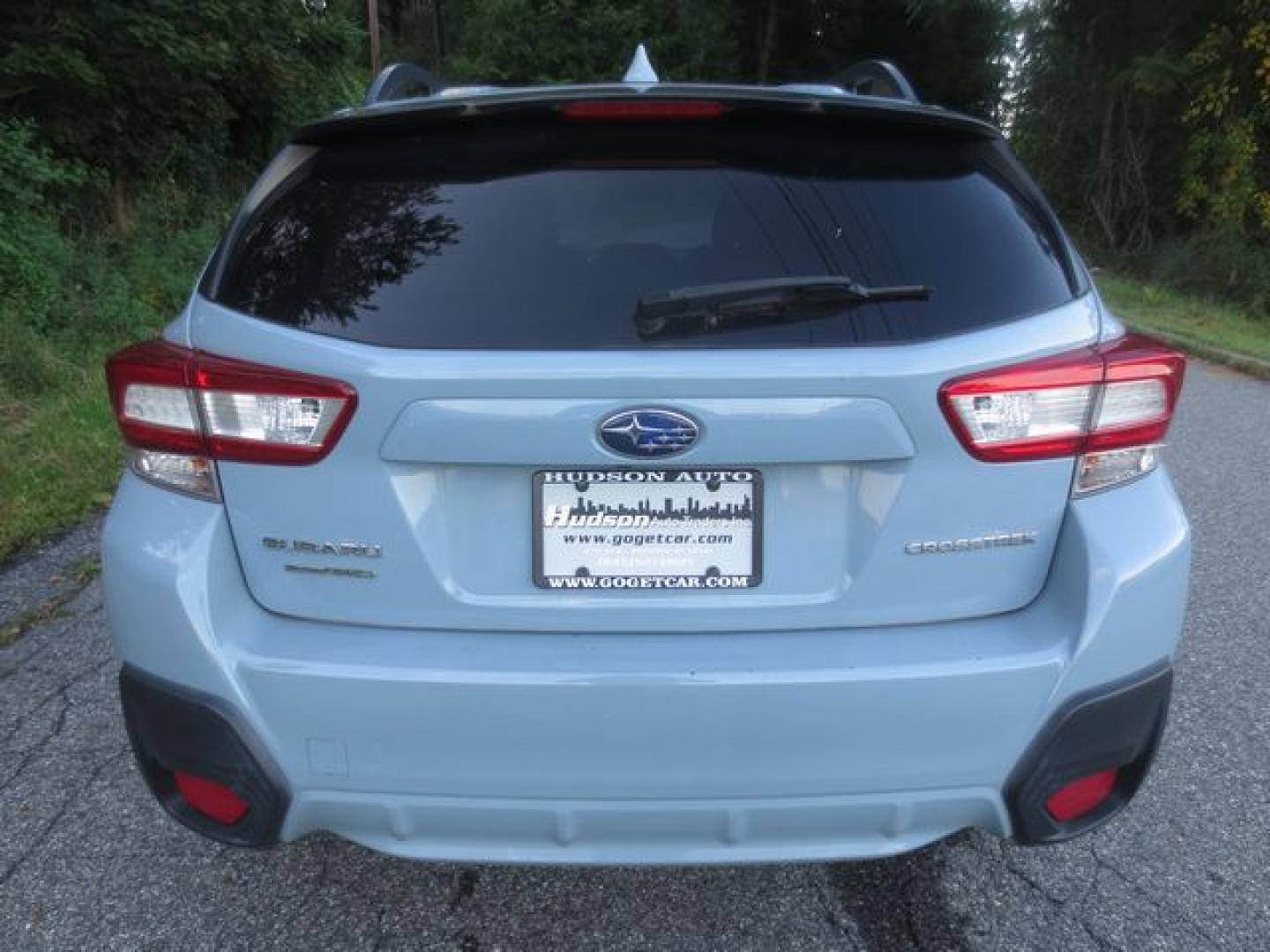 2019 Blue /Black Subaru Crosstrek Premium (JF2GTADC5K8) with an 2.0L L4 DOHC 16V engine, Automatic transmission, located at 270 US Route 6, Mahopac, NY, 10541, (845) 621-0895, 41.349022, -73.755280- Photo#5