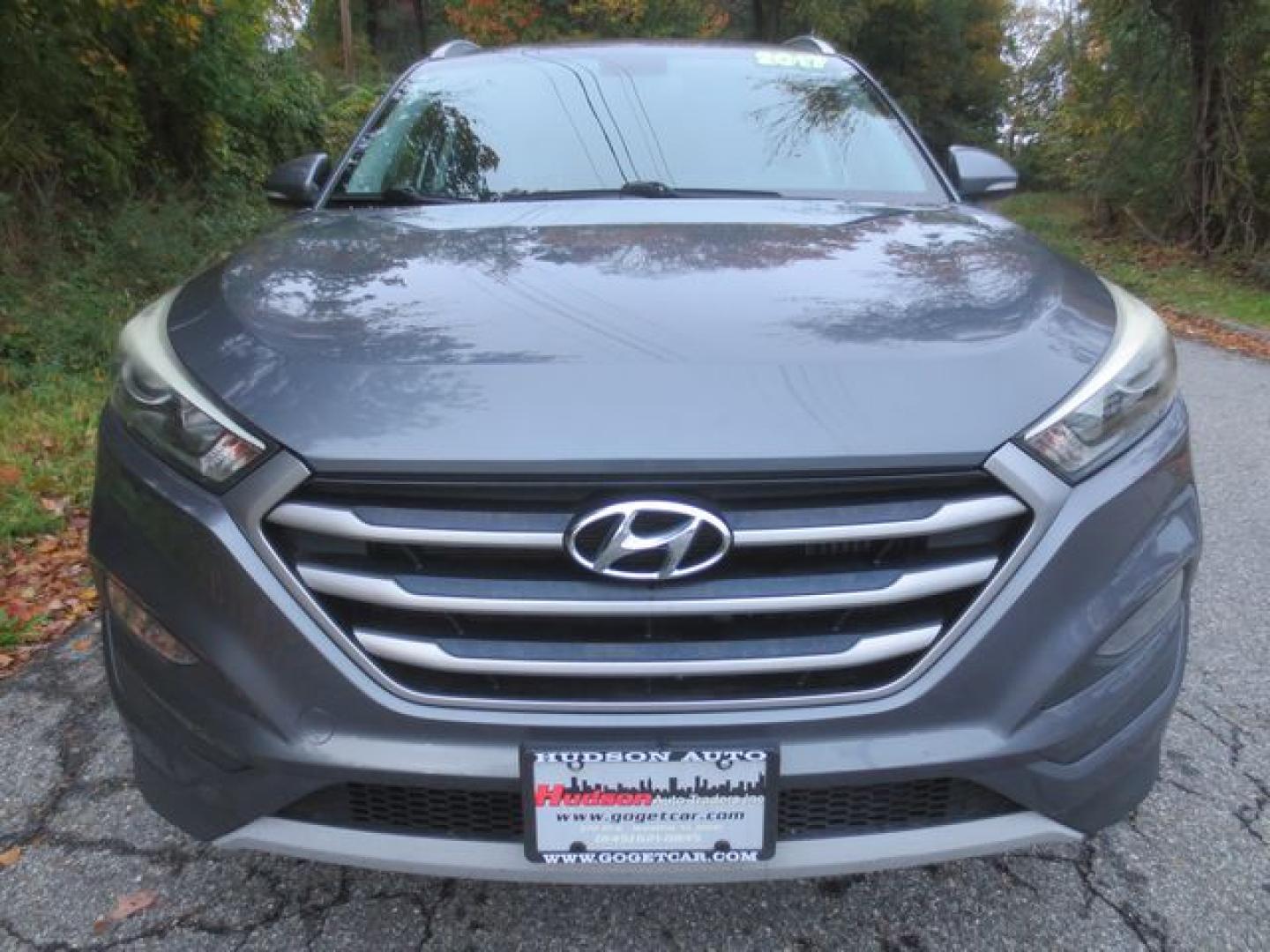 2017 Gray /Gray Hyundai Tucson Eco (KM8J3CA22HU) with an 1.6L L4 DOHC 16V engine, Automatic transmission, located at 270 US Route 6, Mahopac, NY, 10541, (845) 621-0895, 41.349022, -73.755280- Photo#2