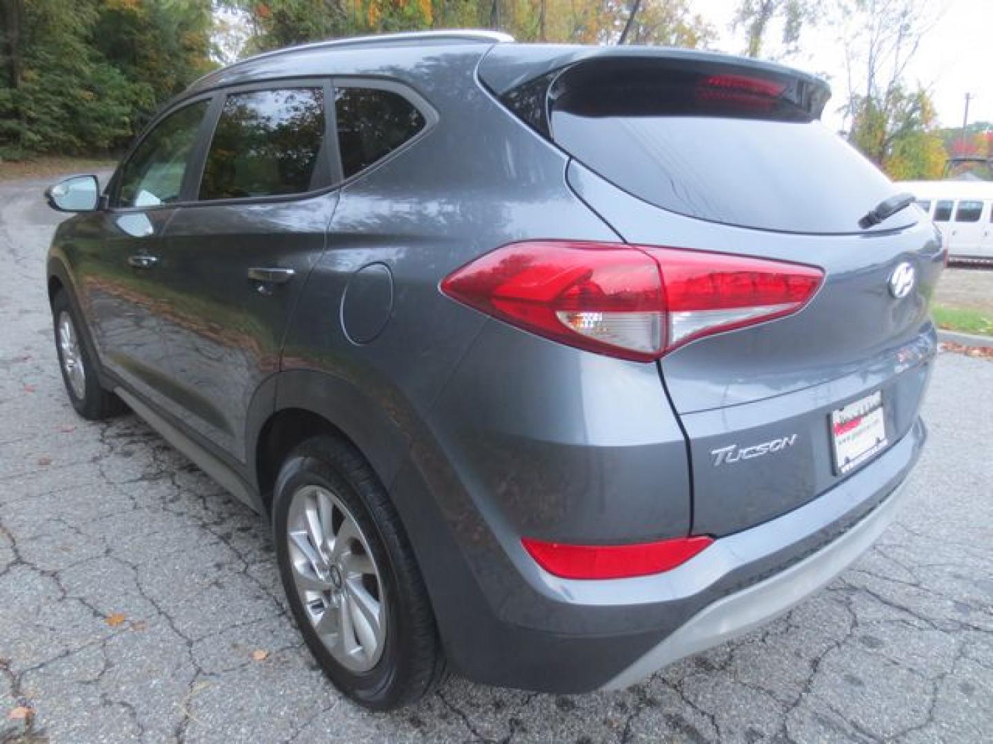 2017 Gray /Gray Hyundai Tucson Eco (KM8J3CA22HU) with an 1.6L L4 DOHC 16V engine, Automatic transmission, located at 270 US Route 6, Mahopac, NY, 10541, (845) 621-0895, 41.349022, -73.755280- Photo#4
