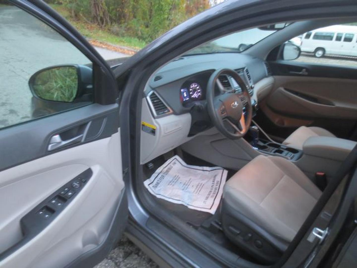 2017 Gray /Gray Hyundai Tucson Eco (KM8J3CA22HU) with an 1.6L L4 DOHC 16V engine, Automatic transmission, located at 270 US Route 6, Mahopac, NY, 10541, (845) 621-0895, 41.349022, -73.755280- Photo#6