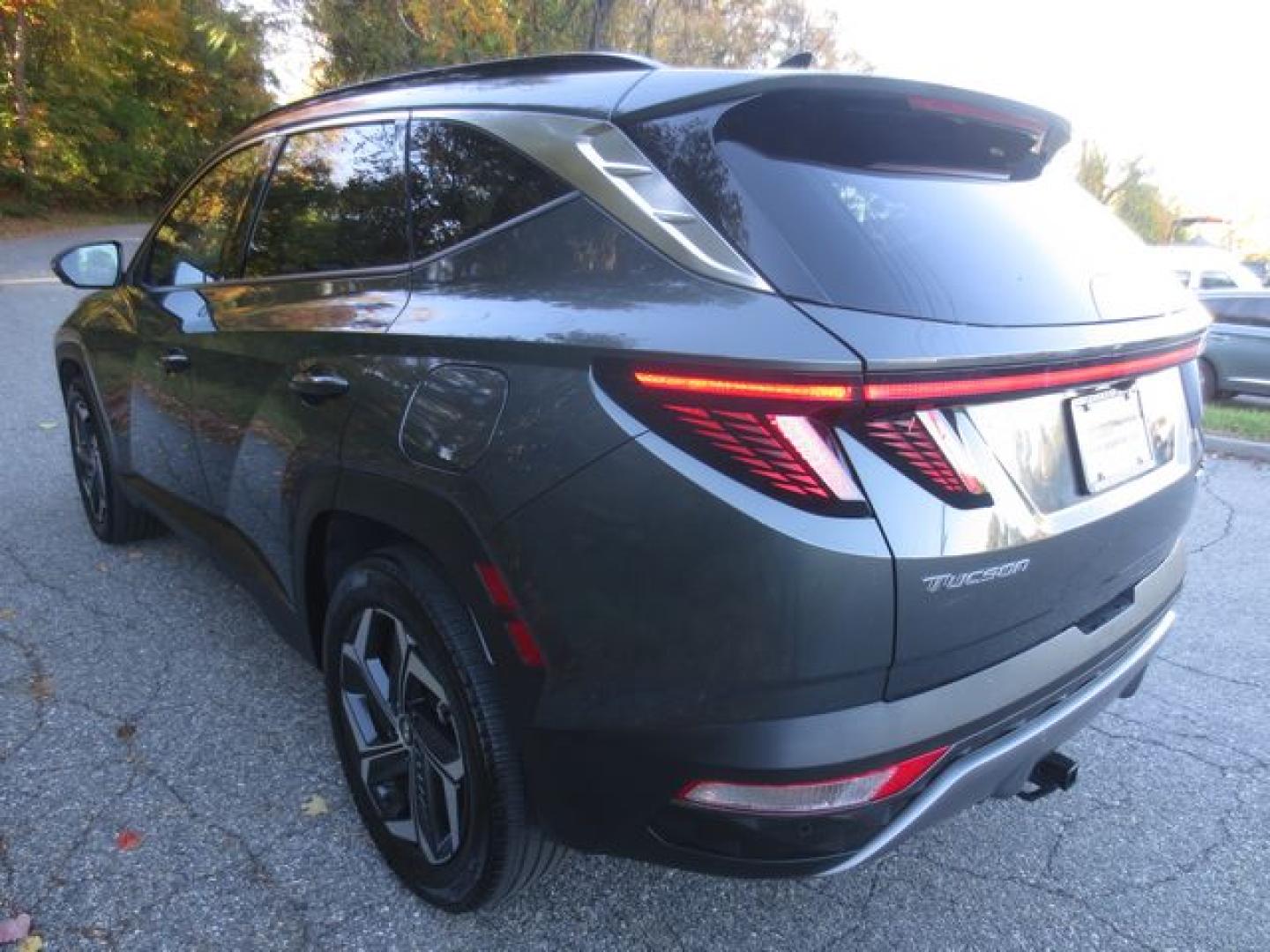 2023 Gray /Gray Hyundai Tucson Limited (KM8JECA17PU) with an 1.6L L4 DOHC 16V HYBRID engine, Automatic transmission, located at 270 US Route 6, Mahopac, NY, 10541, (845) 621-0895, 41.349022, -73.755280- Photo#4